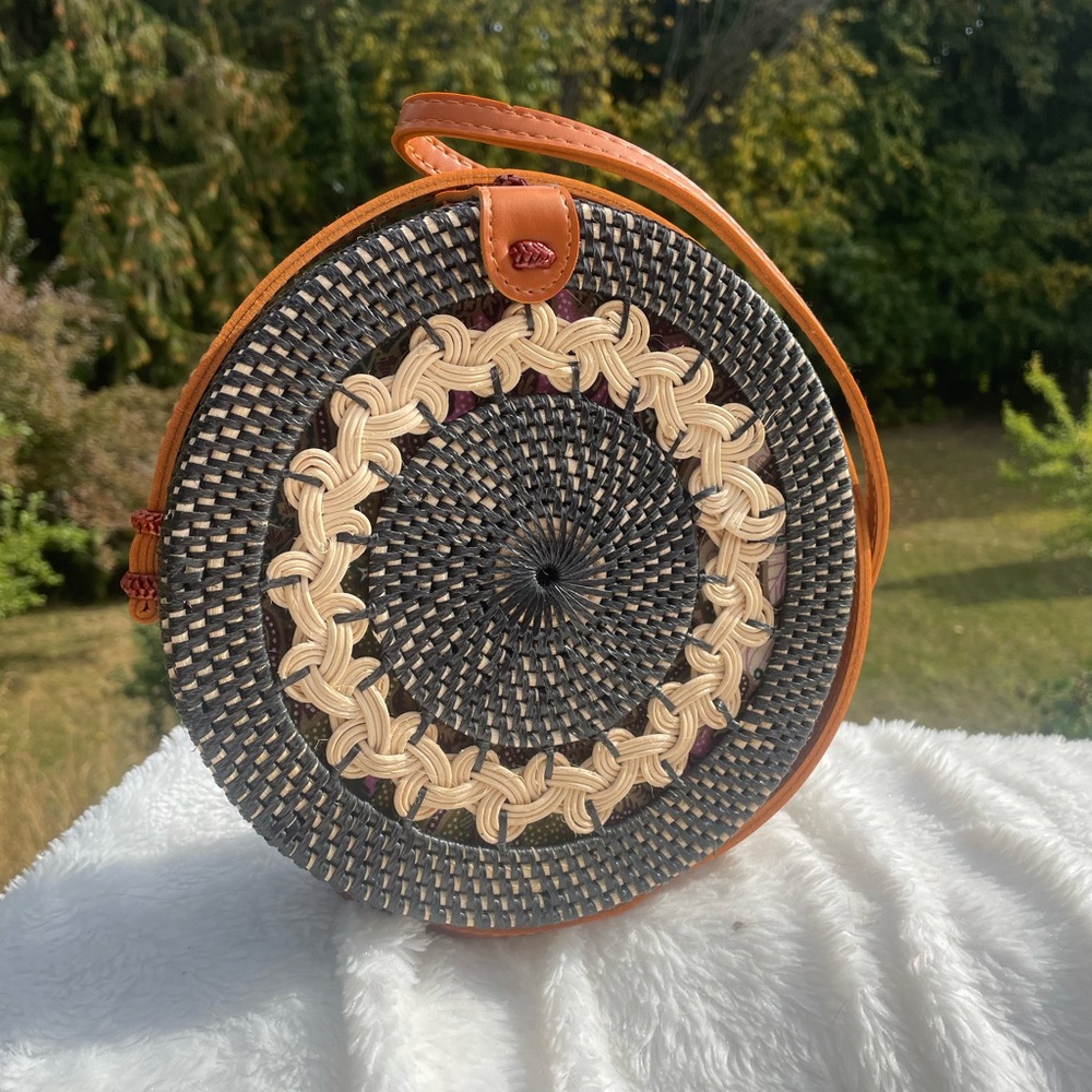 Sling bag